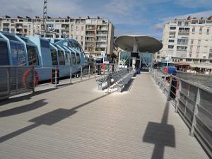 2018 03 12 TOULON BALLADE DANS LES RUES ET AU PORT (11)
